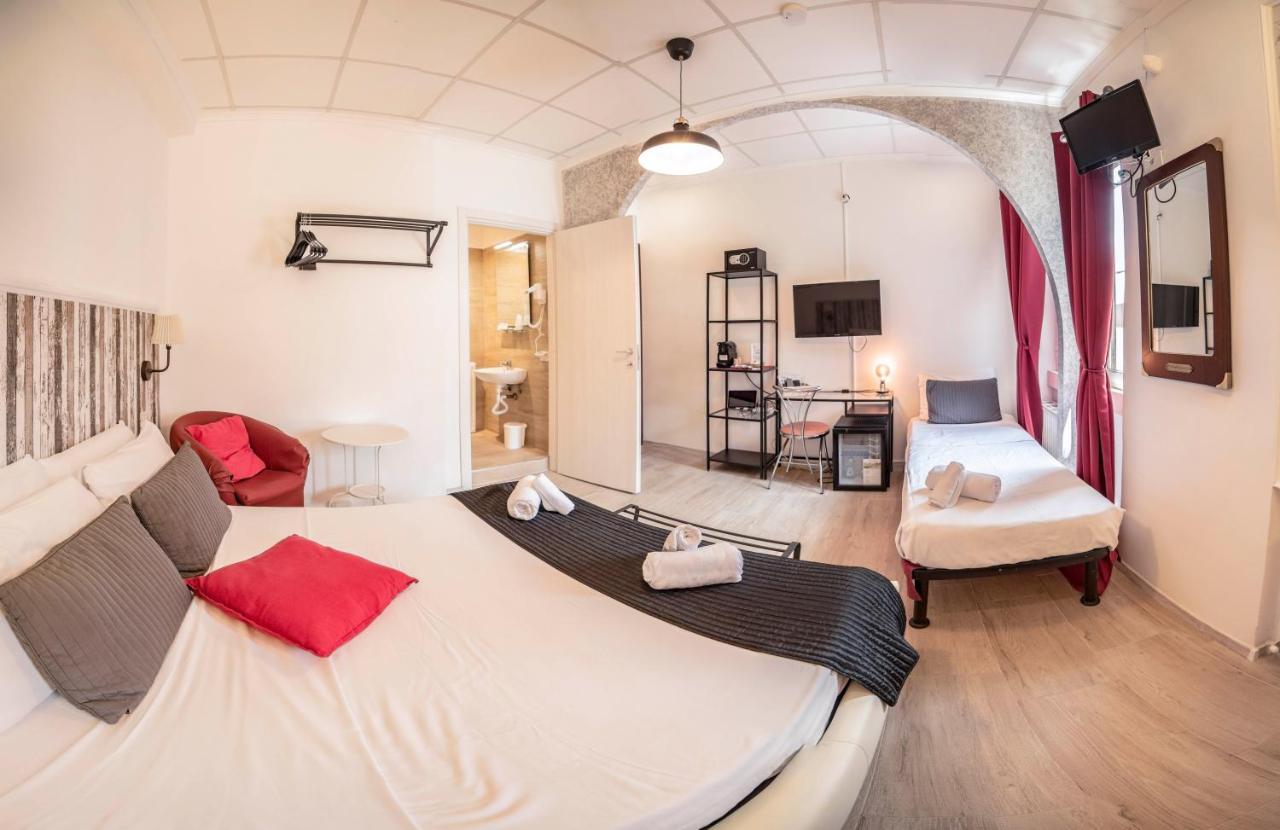 Galleria Frascati Rooms And Apartment Luaran gambar