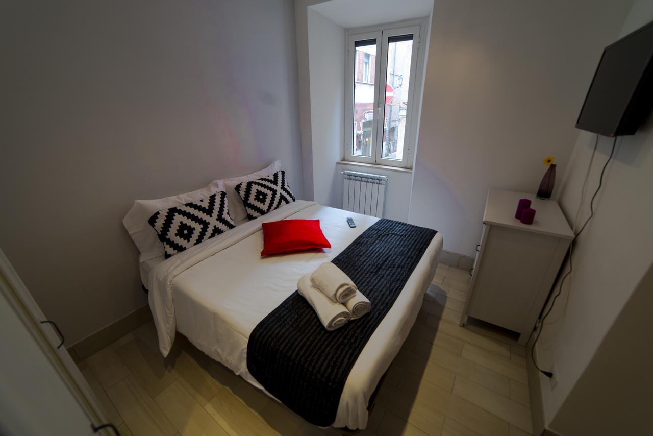 Galleria Frascati Rooms And Apartment Luaran gambar