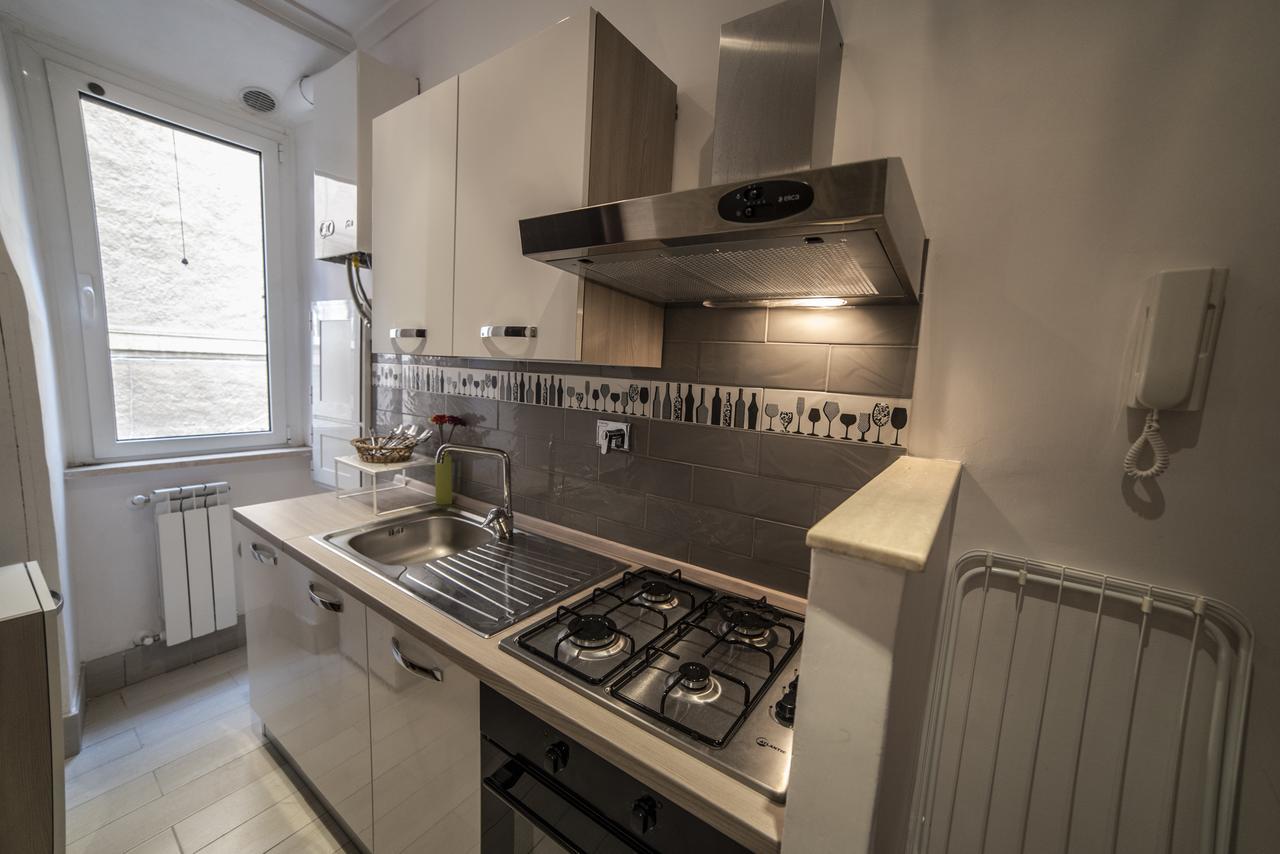 Galleria Frascati Rooms And Apartment Luaran gambar