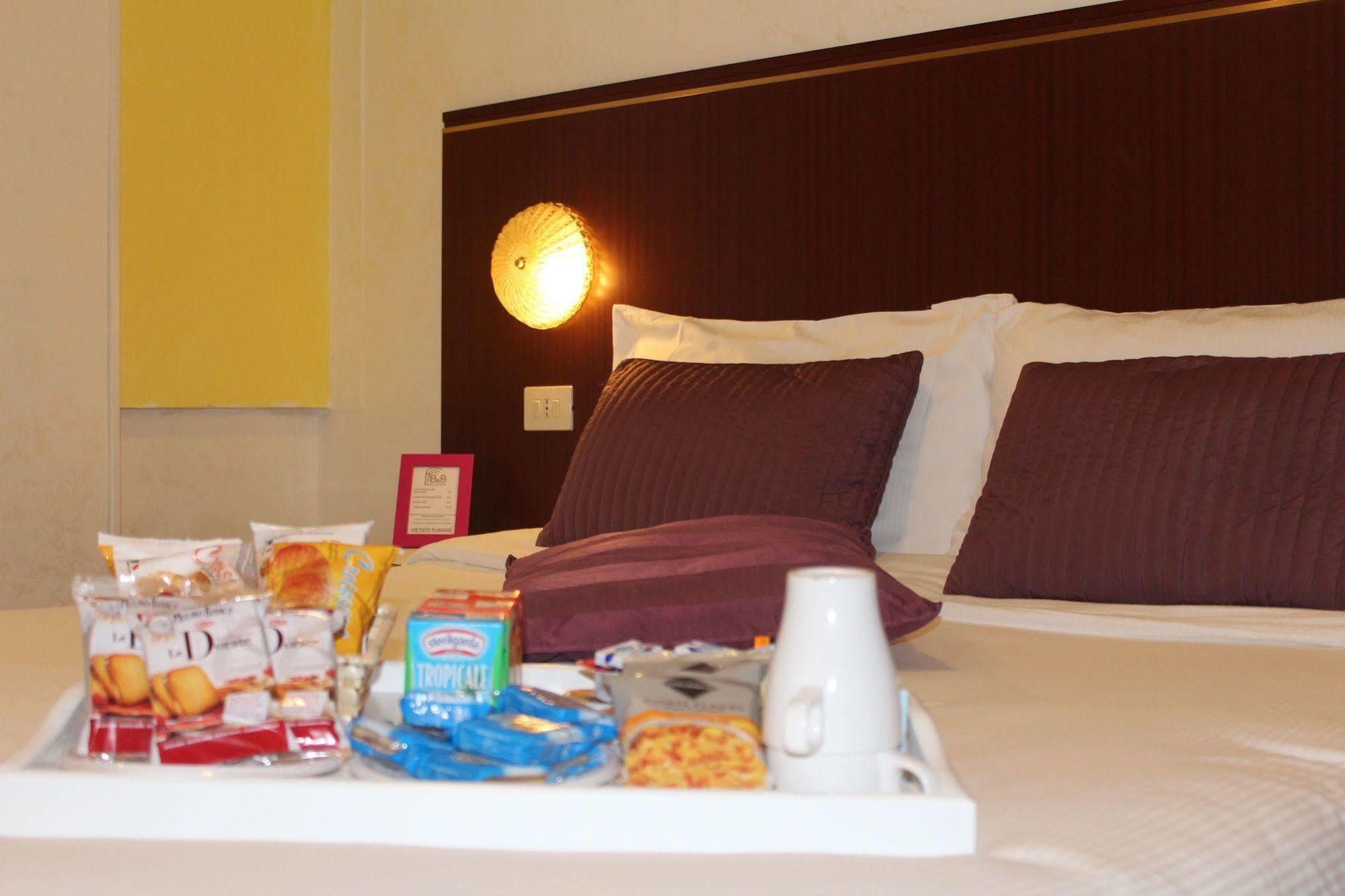Galleria Frascati Rooms And Apartment Luaran gambar