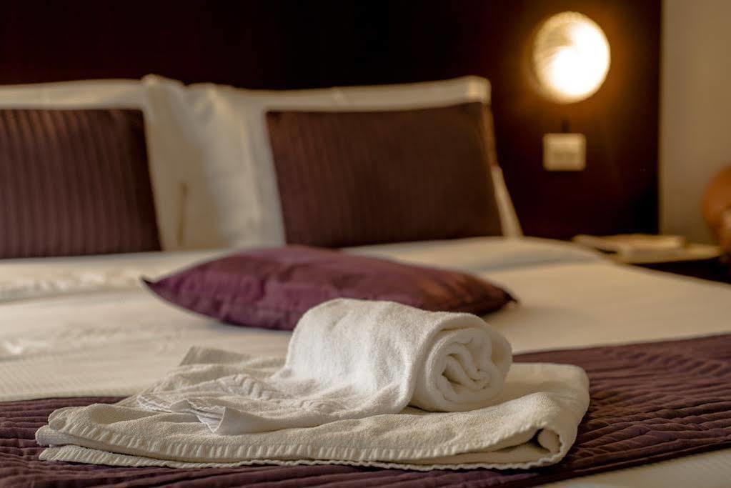 Galleria Frascati Rooms And Apartment Luaran gambar