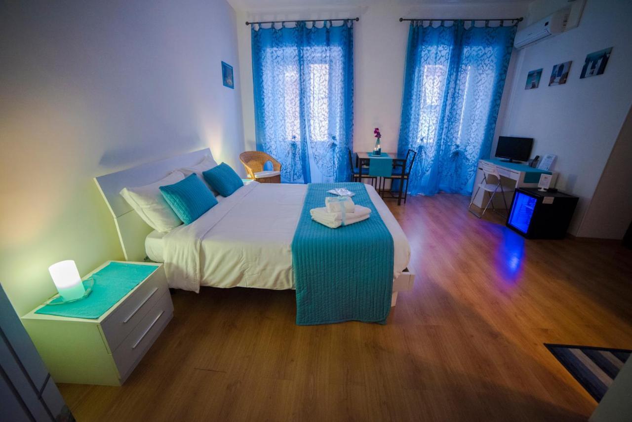 Galleria Frascati Rooms And Apartment Luaran gambar